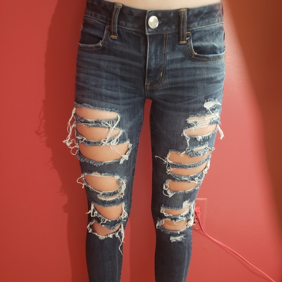 AEO 360° Super Stretch Distressed Jeggins - Picture 5 of 7